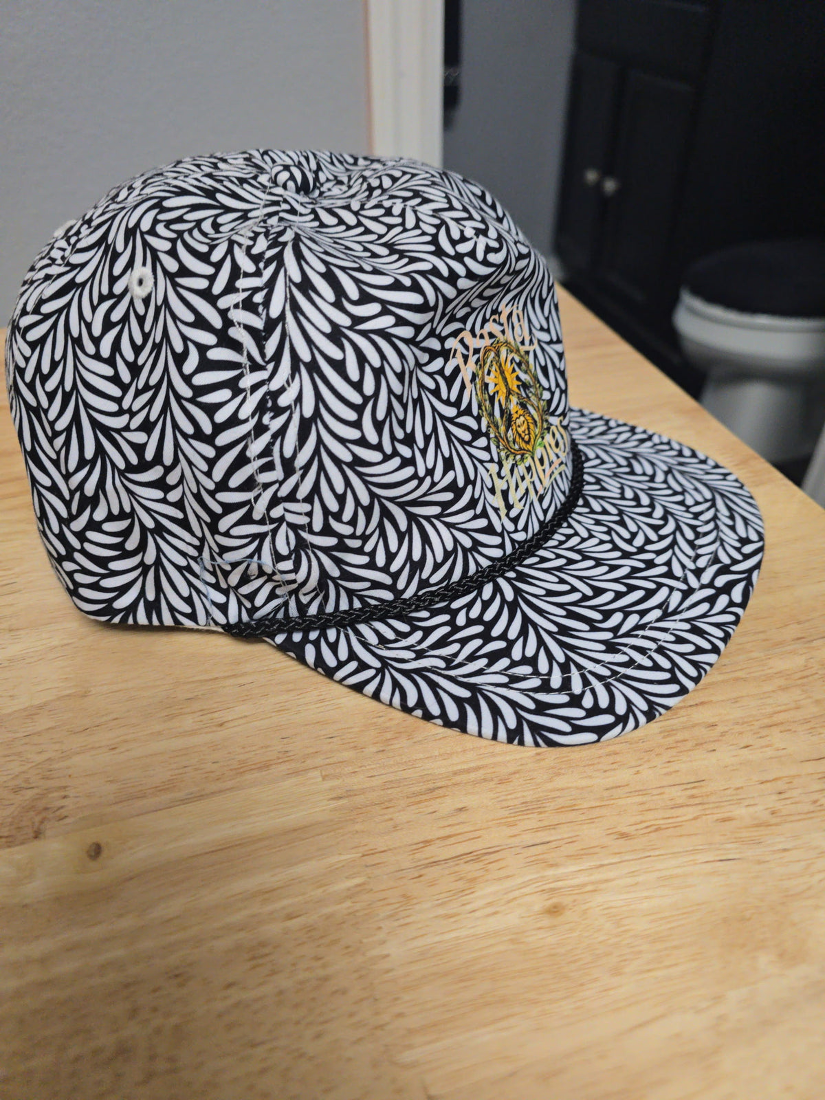 Zen Blend Edition  / Aloha Rope Cap – Structured 5-Panel Flat Bill with Leather Strap